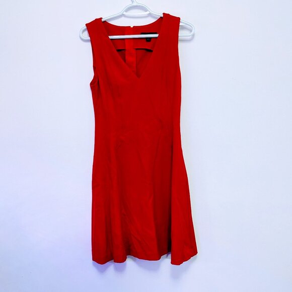 Banana Republic Red V-Neck Dress – Worn Once - Picture 2 of 3